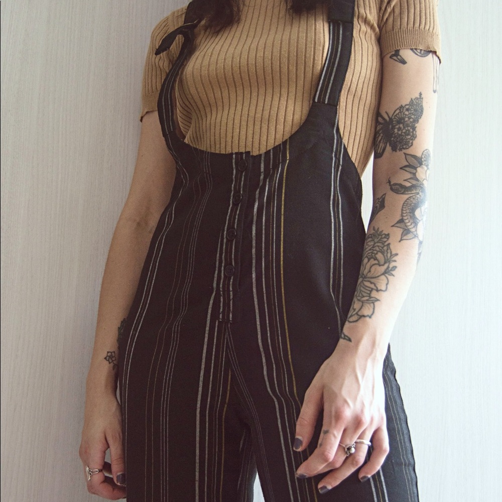 Suspender pants
